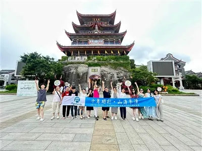 Zeilt voorbij Horizons: Mychonly's teamexpeditie naar Pingtan Island